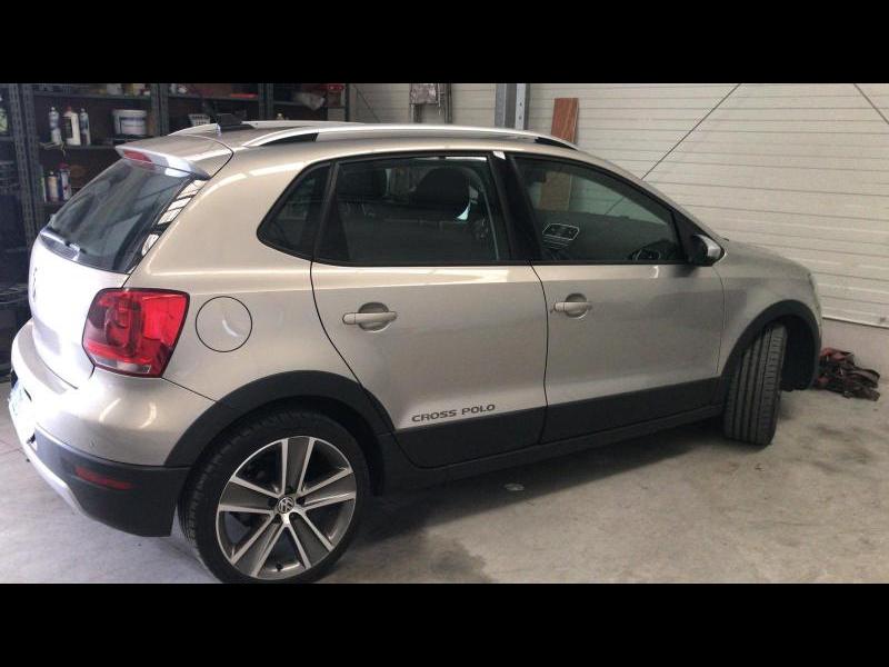 Volkswagen Polo V Cross 1.6 TDI 90 5P 75000 Km